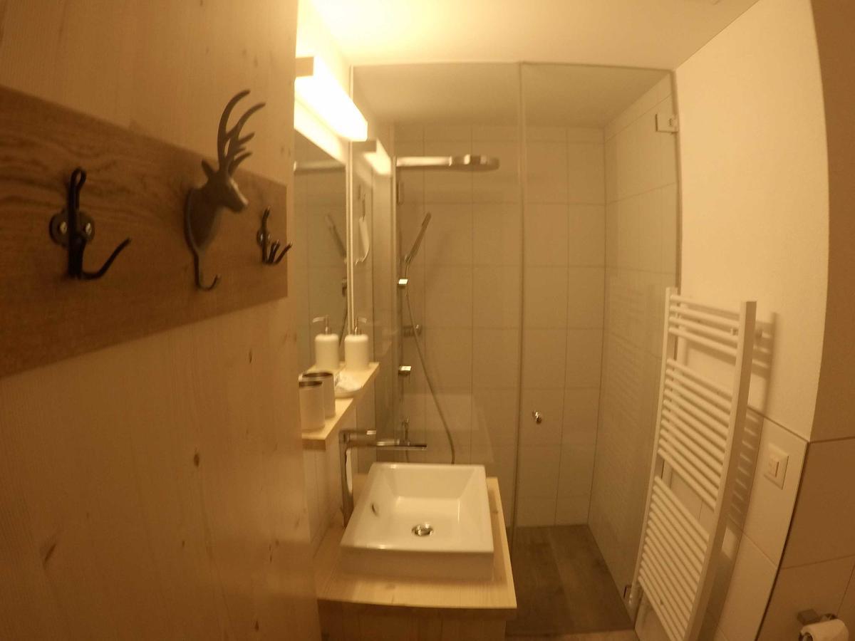 Haus Baracca Apartment Vella Ngoại thất bức ảnh