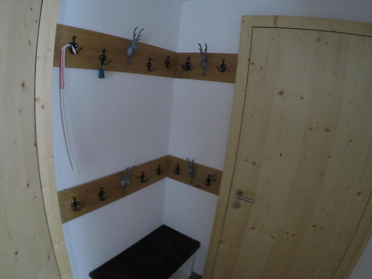 Haus Baracca Apartment Vella Ngoại thất bức ảnh