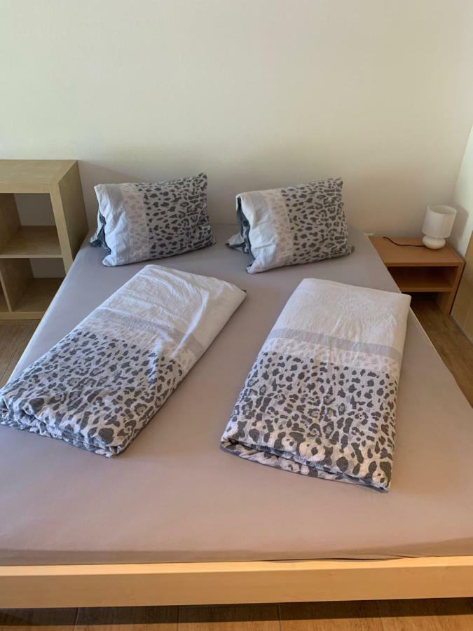 Haus Baracca Apartment Vella Ngoại thất bức ảnh