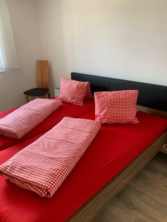 Haus Baracca Apartment Vella Ngoại thất bức ảnh