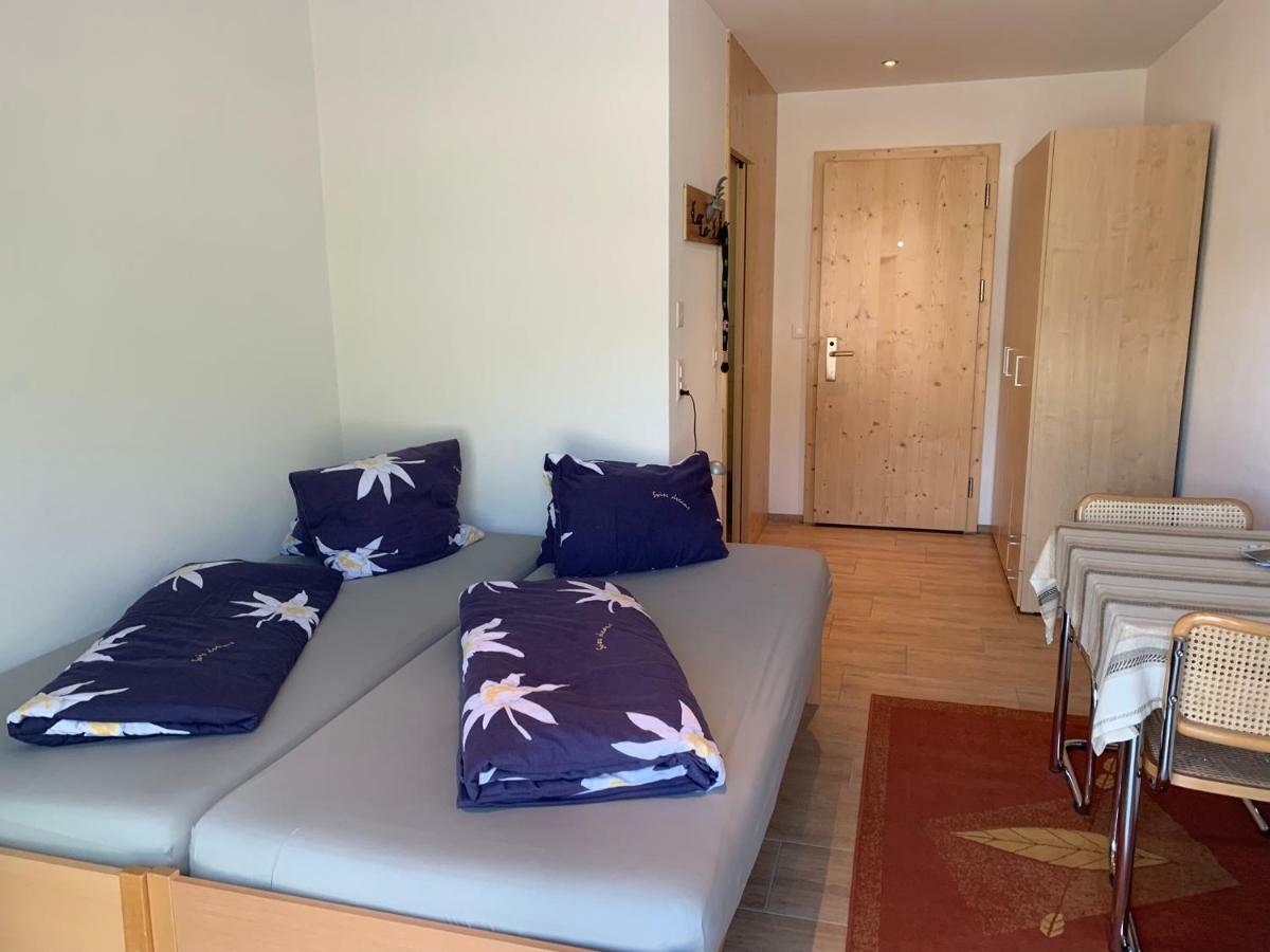Haus Baracca Apartment Vella Ngoại thất bức ảnh
